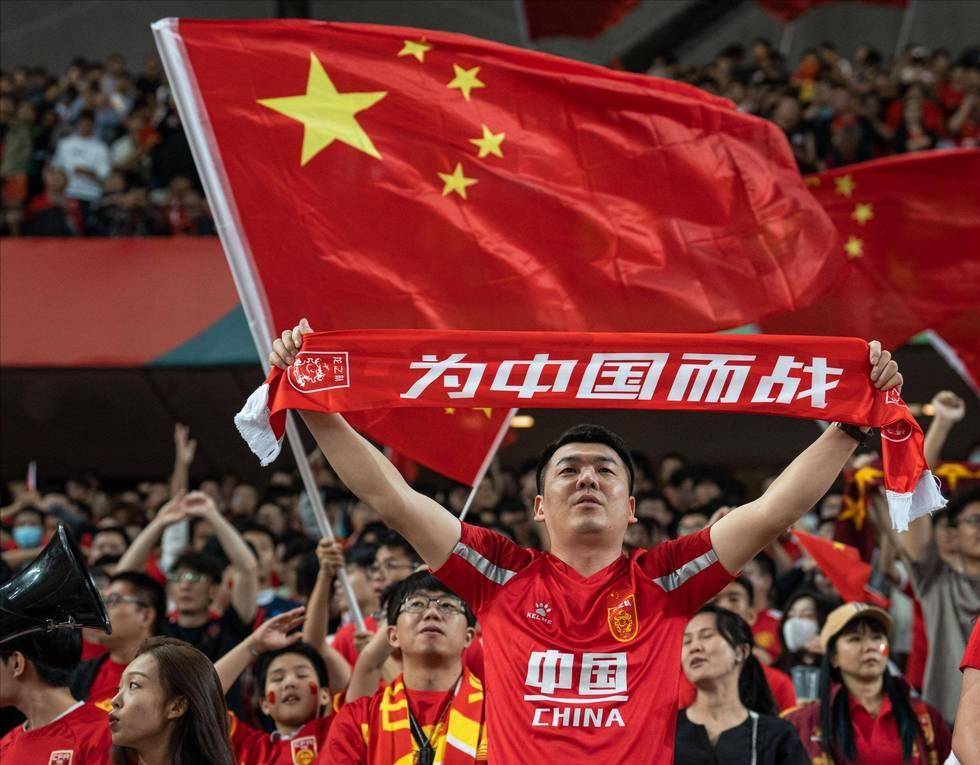 官方：大阪钢巴签下横滨水手前锋植中朝日，据悉年薪翻倍（大阪钢巴官宣引进横滨水手前锋植中朝日，年薪据报翻倍）