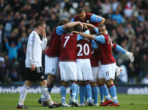 莱比锡3-1斯图加特，罗慕洛、迪奥曼德破门，努贝尔超级失误（莱比锡3-1击退斯图加特：罗慕洛、迪奥曼德建功，努贝尔送大礼）