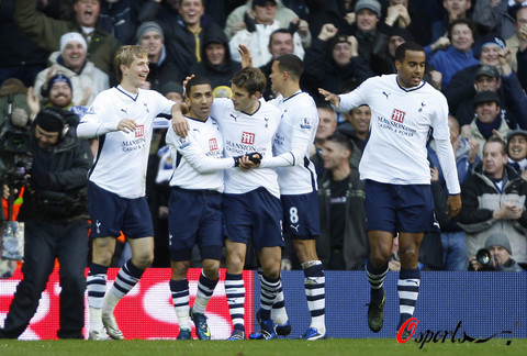 U17亚洲杯半场：帅惟浩双响，万项点射，中国暂3-0巴林（U17亚洲杯半场战报：帅惟浩梅开二度，万项点球破门，中国3-0领先巴林）