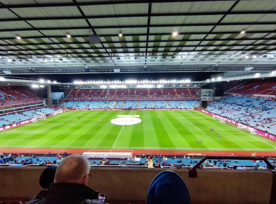 刘若钒：给自己的赛季表现打及格分；穆斯卡特提高了我的自信（刘若钒自评赛季仅及格：穆斯卡特帮我找回自信）